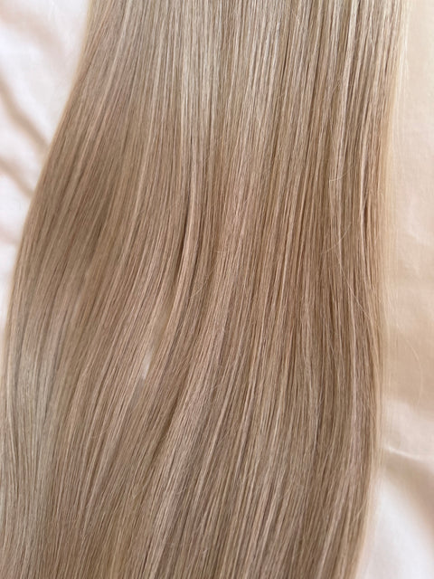 Weft Extensions, 55cm, 200g, Color: Silver / i lager