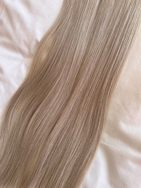 Weft Extensions, 55cm, 200g, Color: Silver / i lager