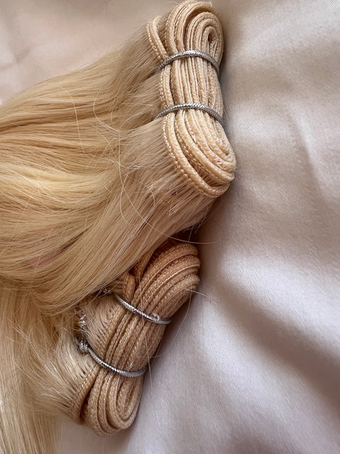 Weft, 50cm, 200g, Color: Pearl Blond / I lager