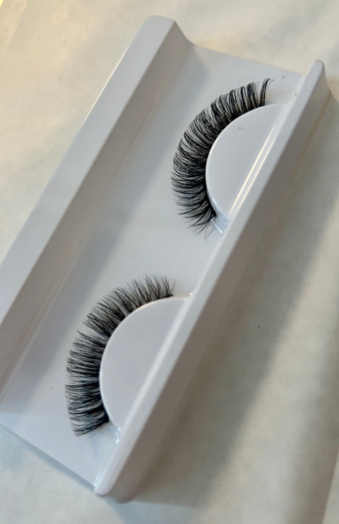 Short Volume Lash